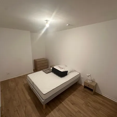 4 Personnes Maximum Calais